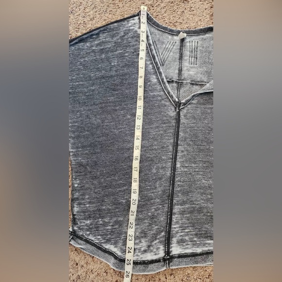 NWT Free People Movement ACTIVATE Gray Burnout Dolman Sleeve Top XS - Picture 8 of 8